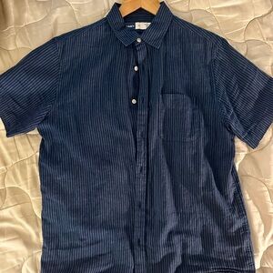 Old Navy blue striped linen blend short sleeve button up